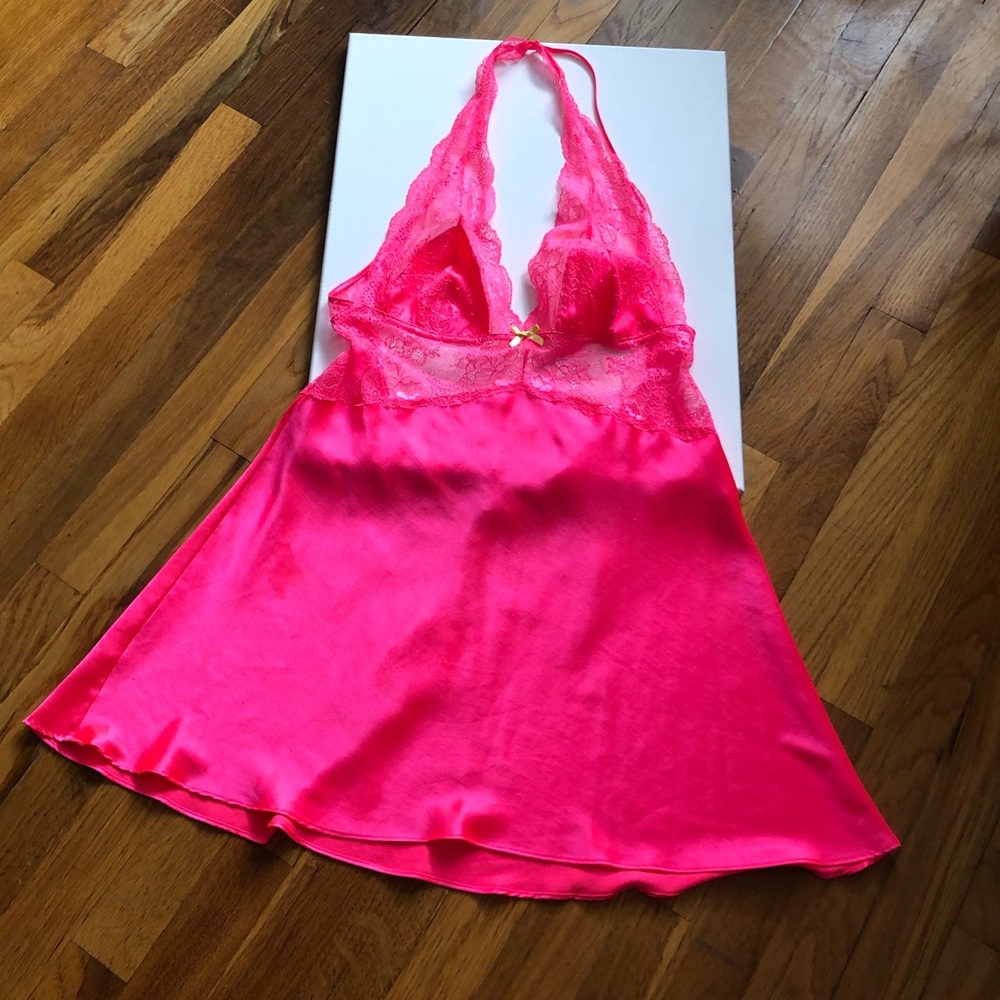 Victoria's Secret matching nightgown and robe set